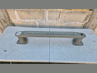 bontott TOYOTA C-HR Hátsó Lökhárító Merevítő (Fém)