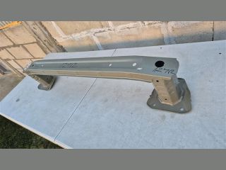 bontott TOYOTA C-HR Hátsó Lökhárító Merevítő (Fém)