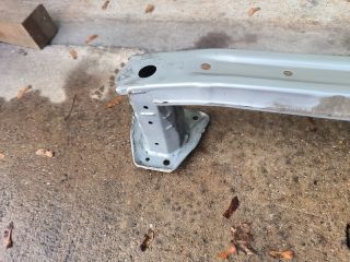 bontott TOYOTA C-HR Hátsó Lökhárító Merevítő (Fém)