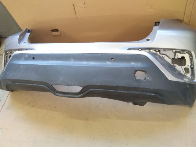 bontott TOYOTA C-HR Hátsó Lökhárító (Részeivel)