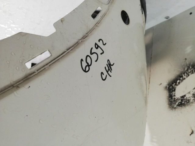 bontott TOYOTA C-HR Hátsó Lökhárító (Üresen)