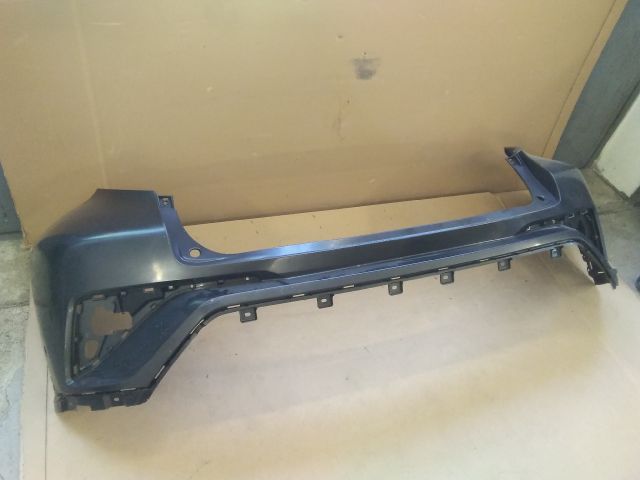 bontott TOYOTA C-HR Hátsó Lökhárító (Üresen)