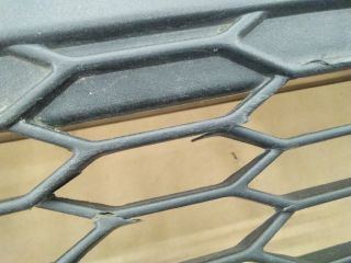 bontott TOYOTA C-HR Hűtőrács