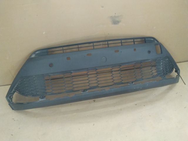 bontott TOYOTA C-HR Hűtőrács