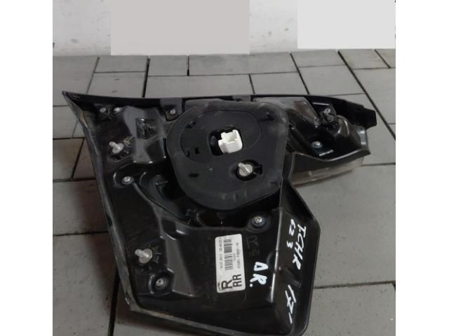 bontott TOYOTA C-HR Jobb Belső Hátsó Lámpa