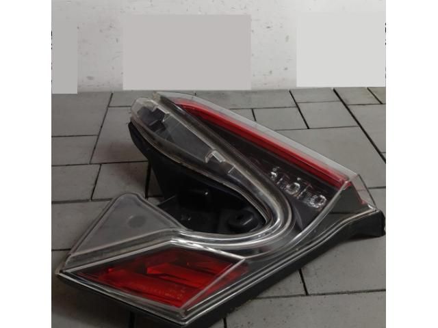 bontott TOYOTA C-HR Jobb Belső Hátsó Lámpa