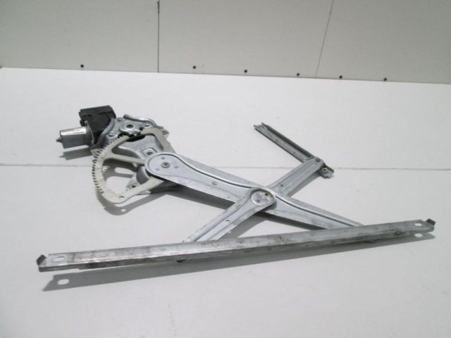 bontott TOYOTA C-HR Jobb első Ablakemelő Szerkezet (Elektromos)