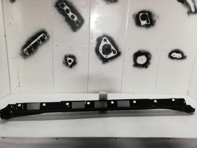 bontott TOYOTA C-HR Jobb első Küszöb Díszléc