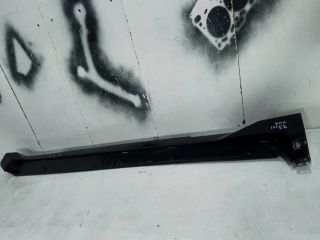 bontott TOYOTA C-HR Jobb első Küszöb Díszléc