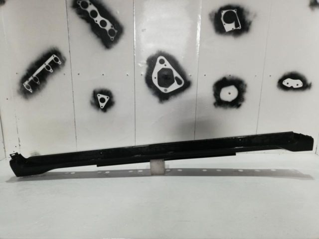 bontott TOYOTA C-HR Jobb első Küszöb Díszléc