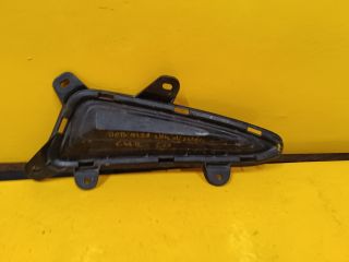 bontott TOYOTA C-HR Jobb első Lökhárító Díszléc