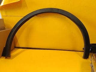 bontott TOYOTA C-HR Jobb első Sárvédő Díszléc