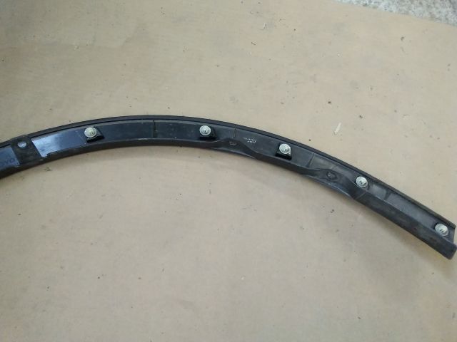 bontott TOYOTA C-HR Jobb első Sárvédő Díszléc