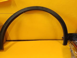 bontott TOYOTA C-HR Jobb első Sárvédő Díszléc