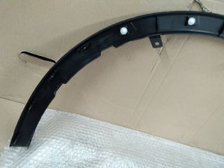 bontott TOYOTA C-HR Jobb első Sárvédő Díszléc