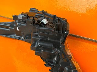 bontott TOYOTA C-HR Jobb Fényszóró