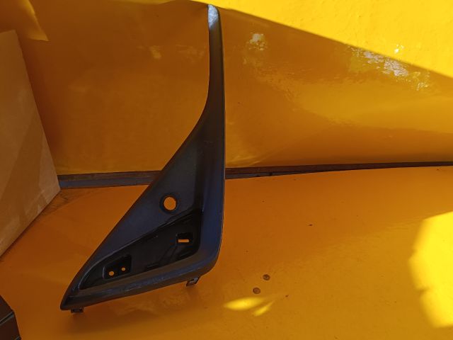 bontott TOYOTA C-HR Jobb hátsó Lökhárító Díszléc