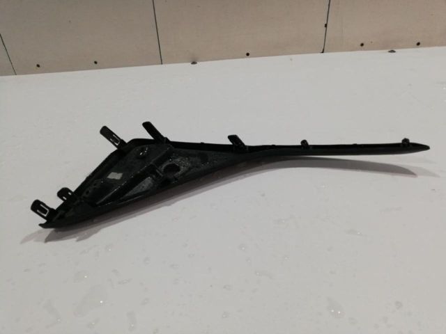 bontott TOYOTA C-HR Jobb hátsó Lökhárító Díszléc