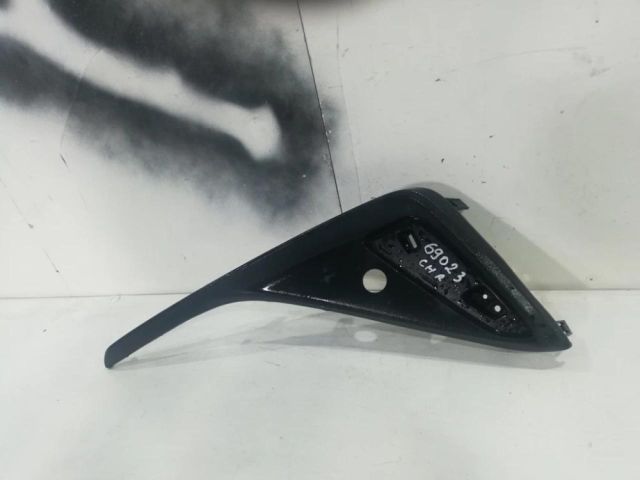 bontott TOYOTA C-HR Jobb hátsó Lökhárító Díszléc