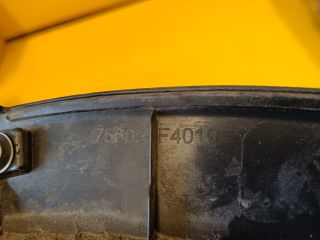 bontott TOYOTA C-HR Jobb hátsó Sárvédő Díszléc