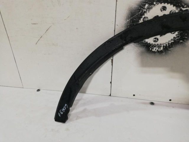 bontott TOYOTA C-HR Jobb hátsó Sárvédő Szélesítő