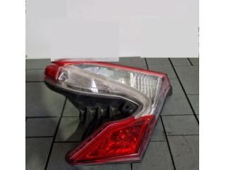 bontott TOYOTA C-HR Jobb Külső Hátsó Lámpa
