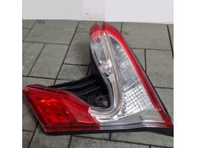 bontott TOYOTA C-HR Jobb Külső Hátsó Lámpa