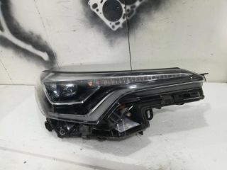 bontott TOYOTA C-HR Jobb Ledes Fényszóró