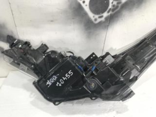 bontott TOYOTA C-HR Jobb Ledes Fényszóró