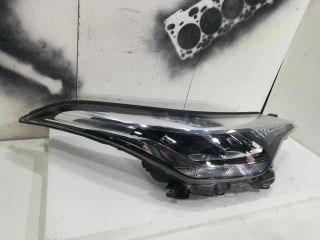 bontott TOYOTA C-HR Jobb Ledes Fényszóró