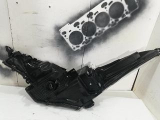 bontott TOYOTA C-HR Jobb Ledes Fényszóró