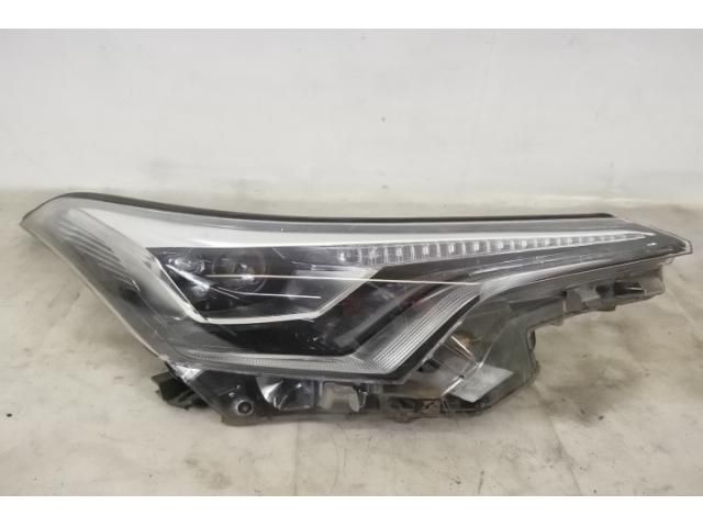 bontott TOYOTA C-HR Jobb Ledes Fényszóró