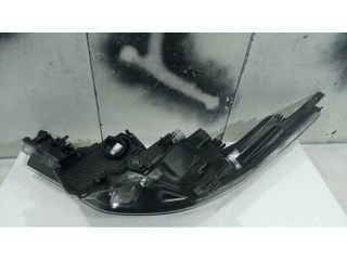 bontott TOYOTA C-HR Jobb Ledes Fényszóró