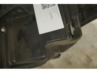 bontott TOYOTA C-HR Jobb Ledes Fényszóró