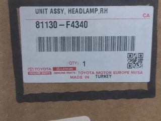 bontott TOYOTA C-HR Jobb Ledes Fényszóró