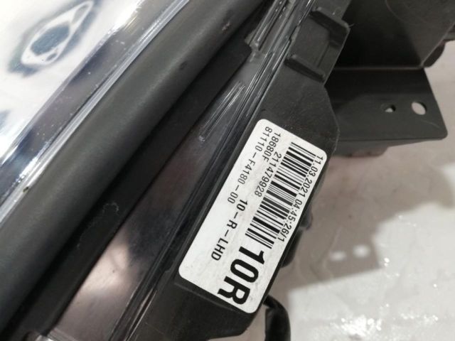 bontott TOYOTA C-HR Jobb Ledes Fényszóró