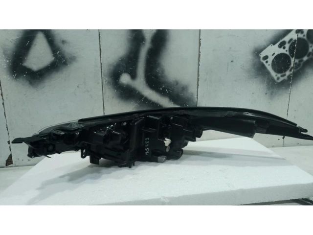 bontott TOYOTA C-HR Jobb Ledes Fényszóró