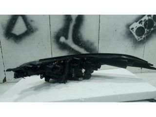 bontott TOYOTA C-HR Jobb Ledes Fényszóró