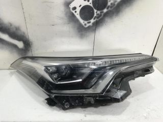 bontott TOYOTA C-HR Jobb Ledes Fényszóró