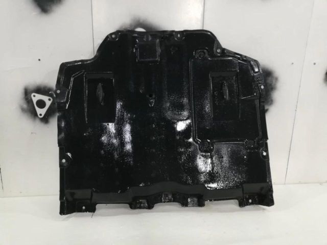 bontott TOYOTA C-HR Kartervédő