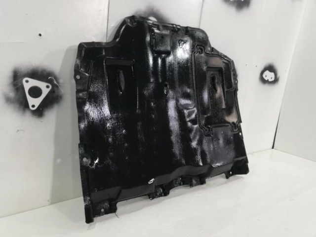 bontott TOYOTA C-HR Kartervédő