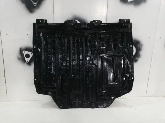 bontott TOYOTA C-HR Kartervédő