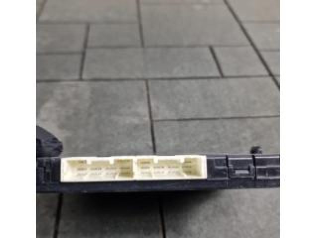 bontott TOYOTA C-HR Komfort Elektronika