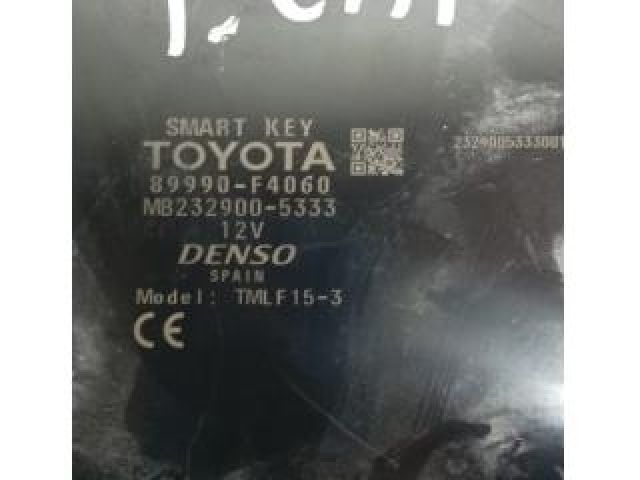 bontott TOYOTA C-HR Kulcs Nélküli Nyitás Jeladó