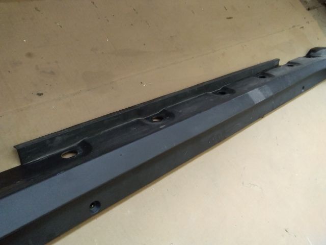 bontott TOYOTA C-HR Küszöb Burkolat