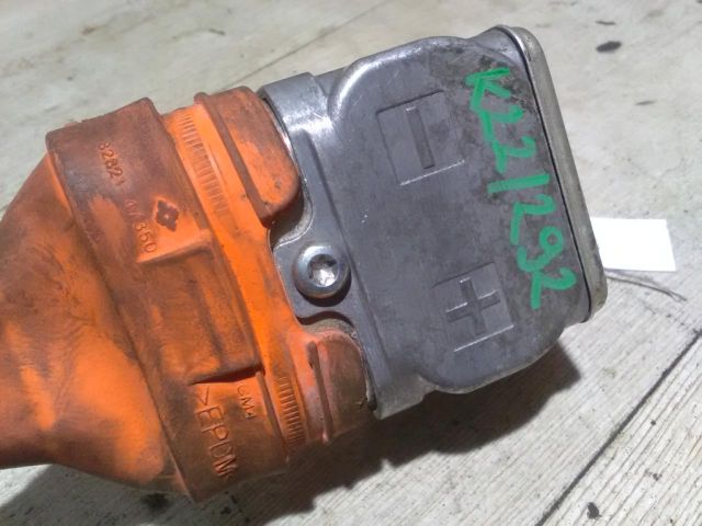 bontott TOYOTA C-HR Pozitív Kábel