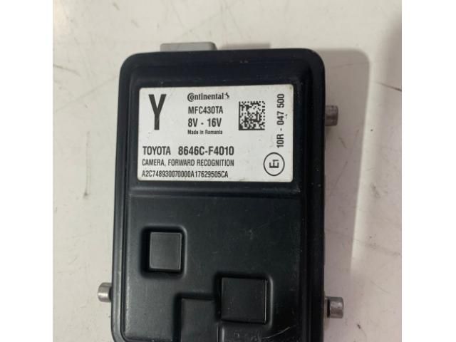 bontott TOYOTA C-HR Szélvédő Multifunkciós Kamera Vezérlő Panel