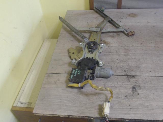 bontott TOYOTA CAMRY Bal első Ablakemelő Szerkezet (Elektromos)