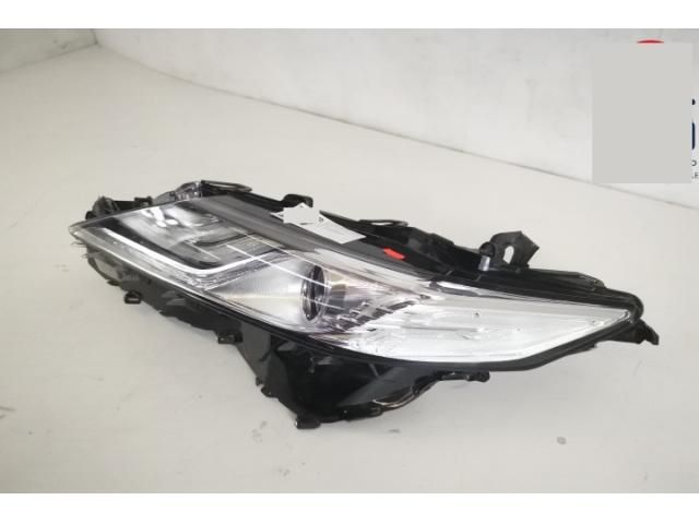 bontott TOYOTA CAMRY Bal Ledes Fényszóró