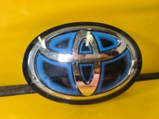 bontott TOYOTA CAMRY Első Embléma